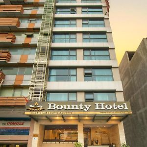 Bounty Hotel